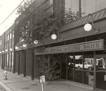 Image of outside 3rd ave. bank